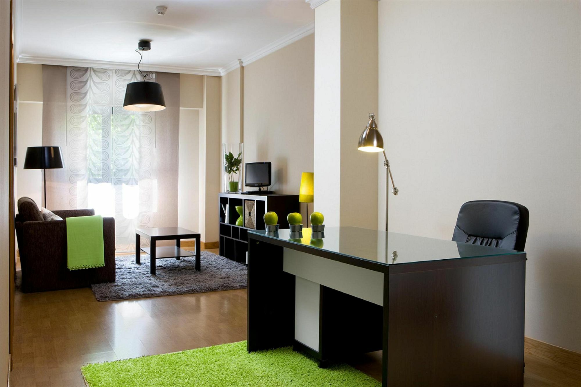 Apartamentos Th La Florida Madrid Room photo